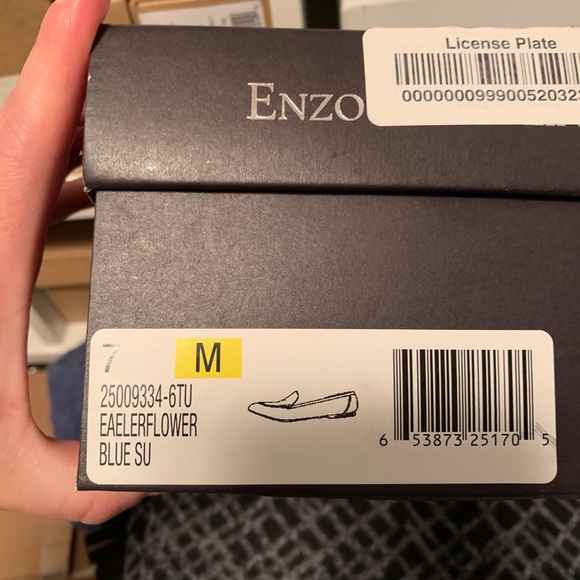 Blue suede flats - Picture 3 of 3